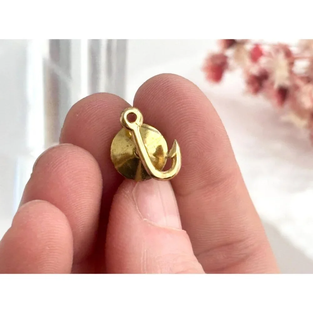 Tiny Anchor Push Back Pin Vintage Pin
